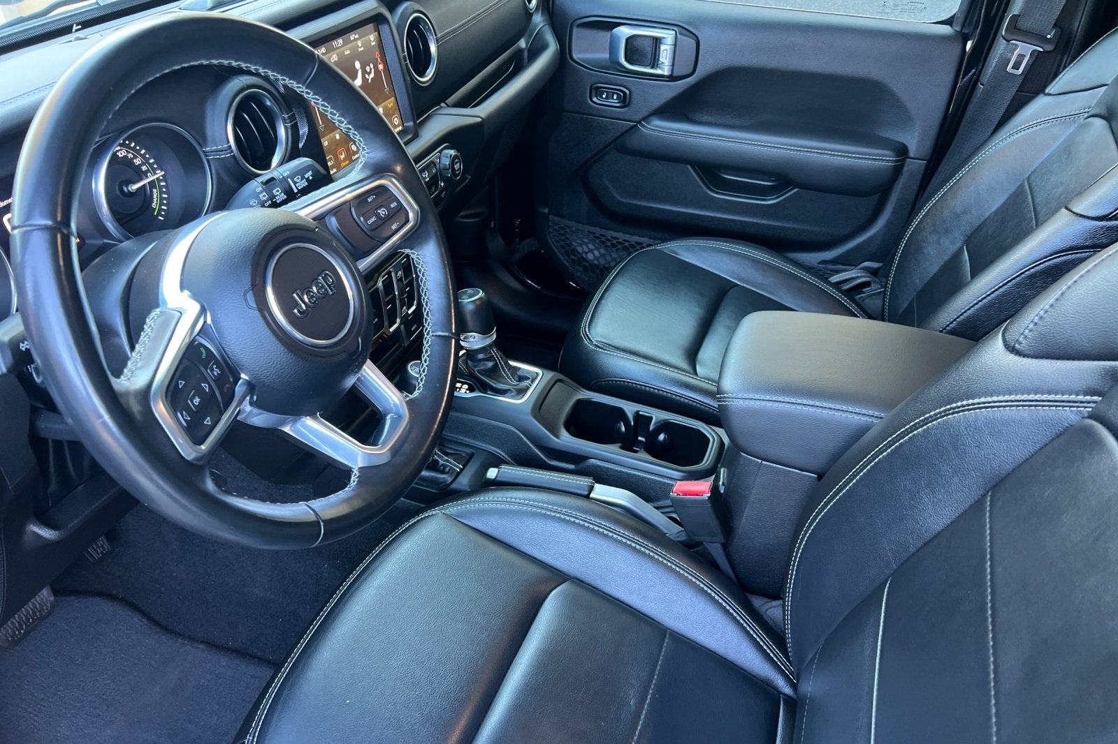 2022 Jeep Wrangler Unlimited Sahara High Altitude 4xe