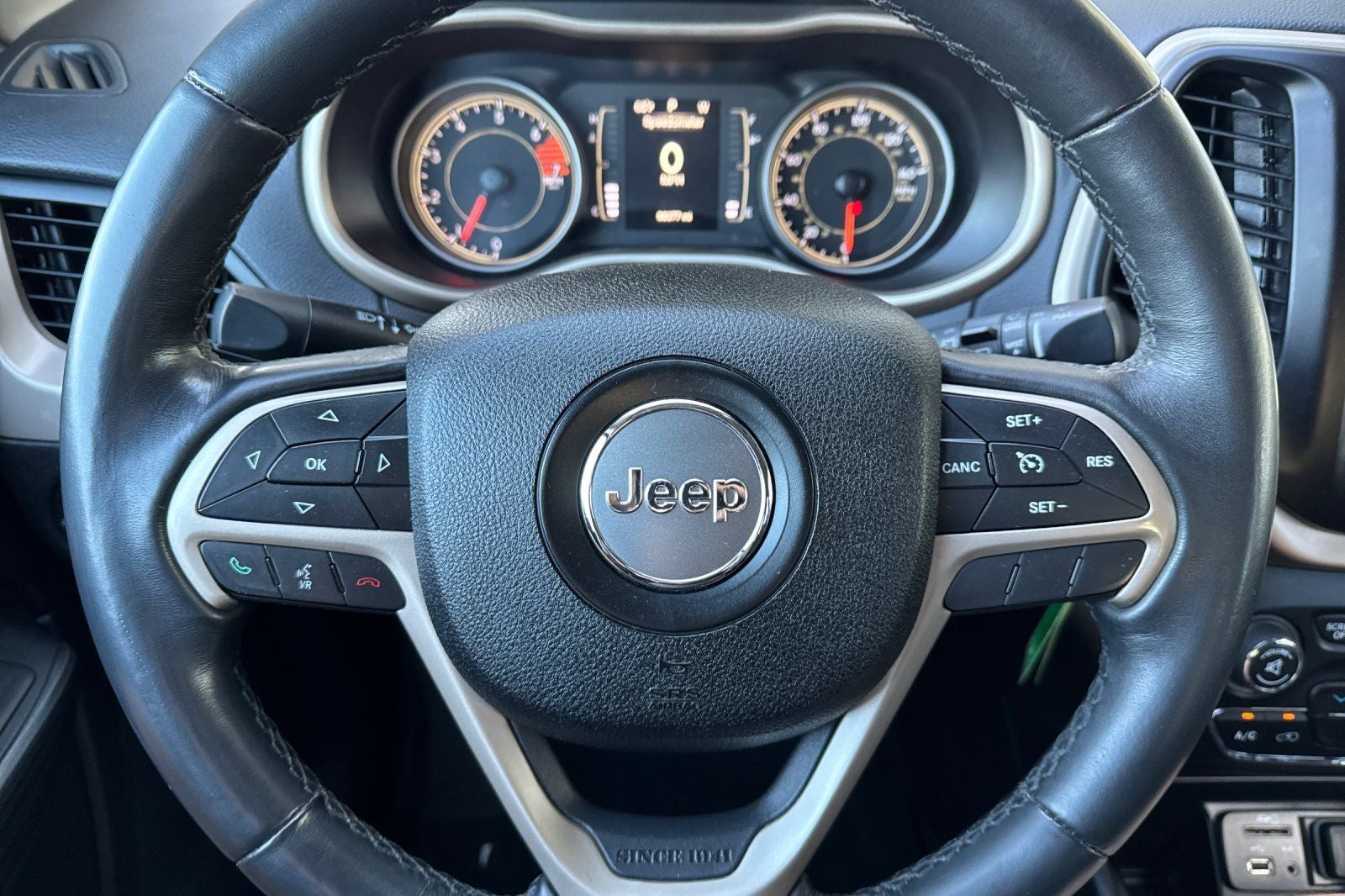 2016 Jeep Cherokee Latitude