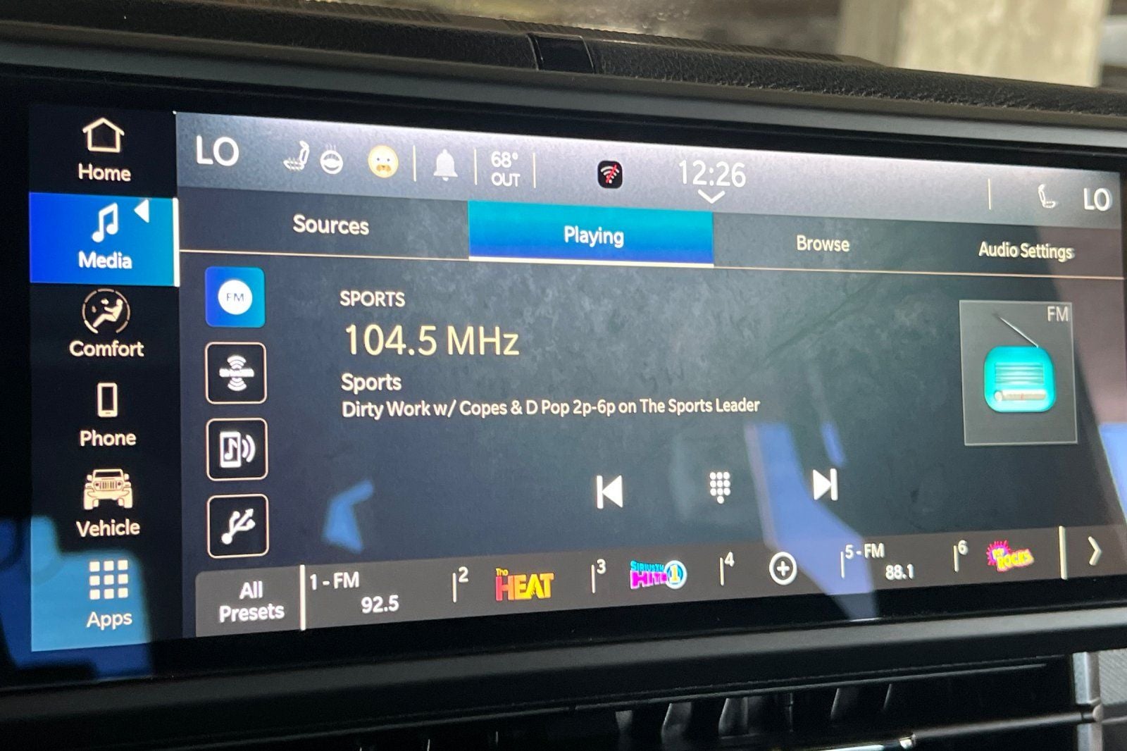 2025 Jeep Wrangler Willys 4xe CONVENIENCE GROUP