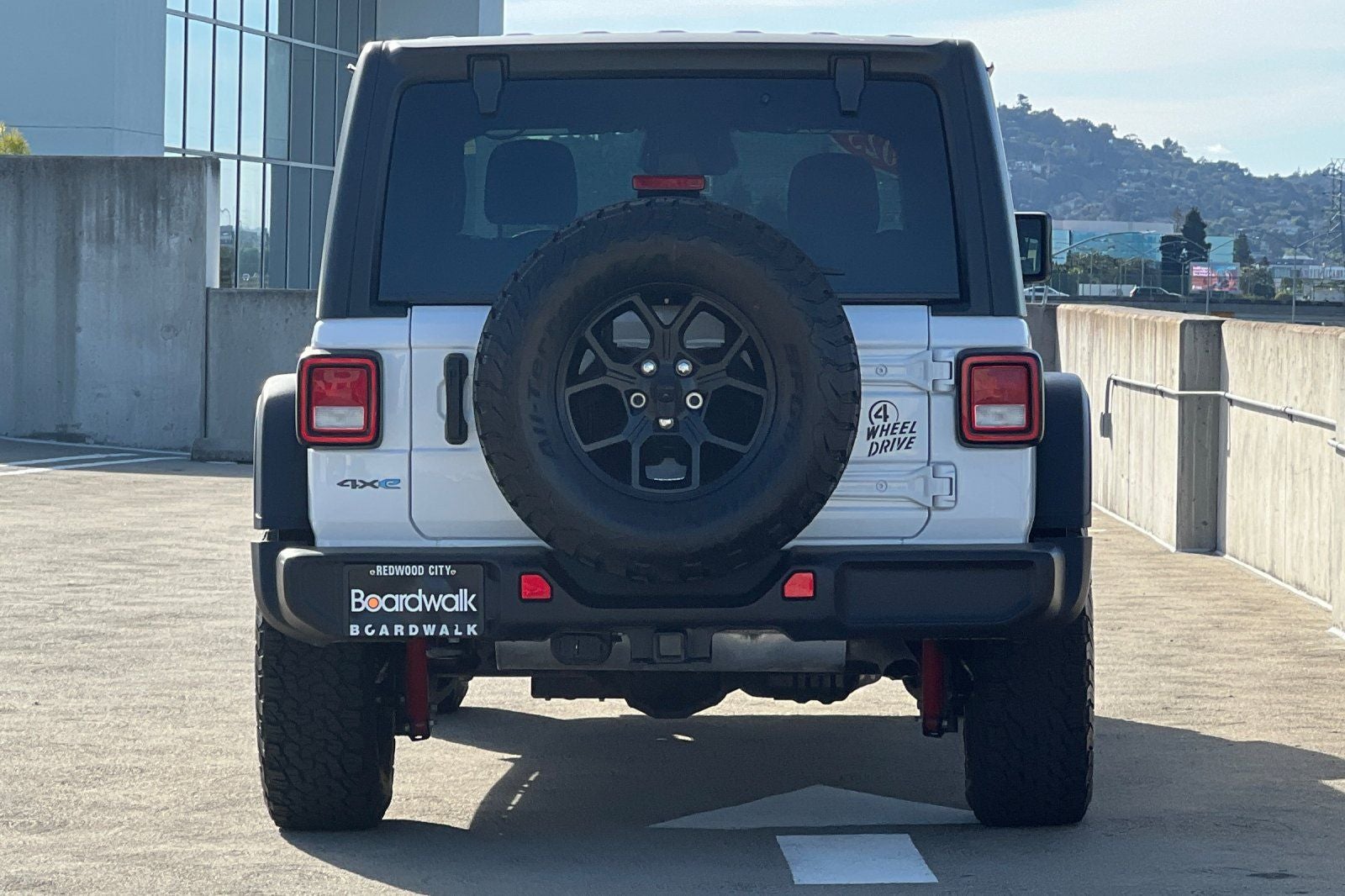 2025 Jeep Wrangler Willys 4xe CONVENIENCE GROUP