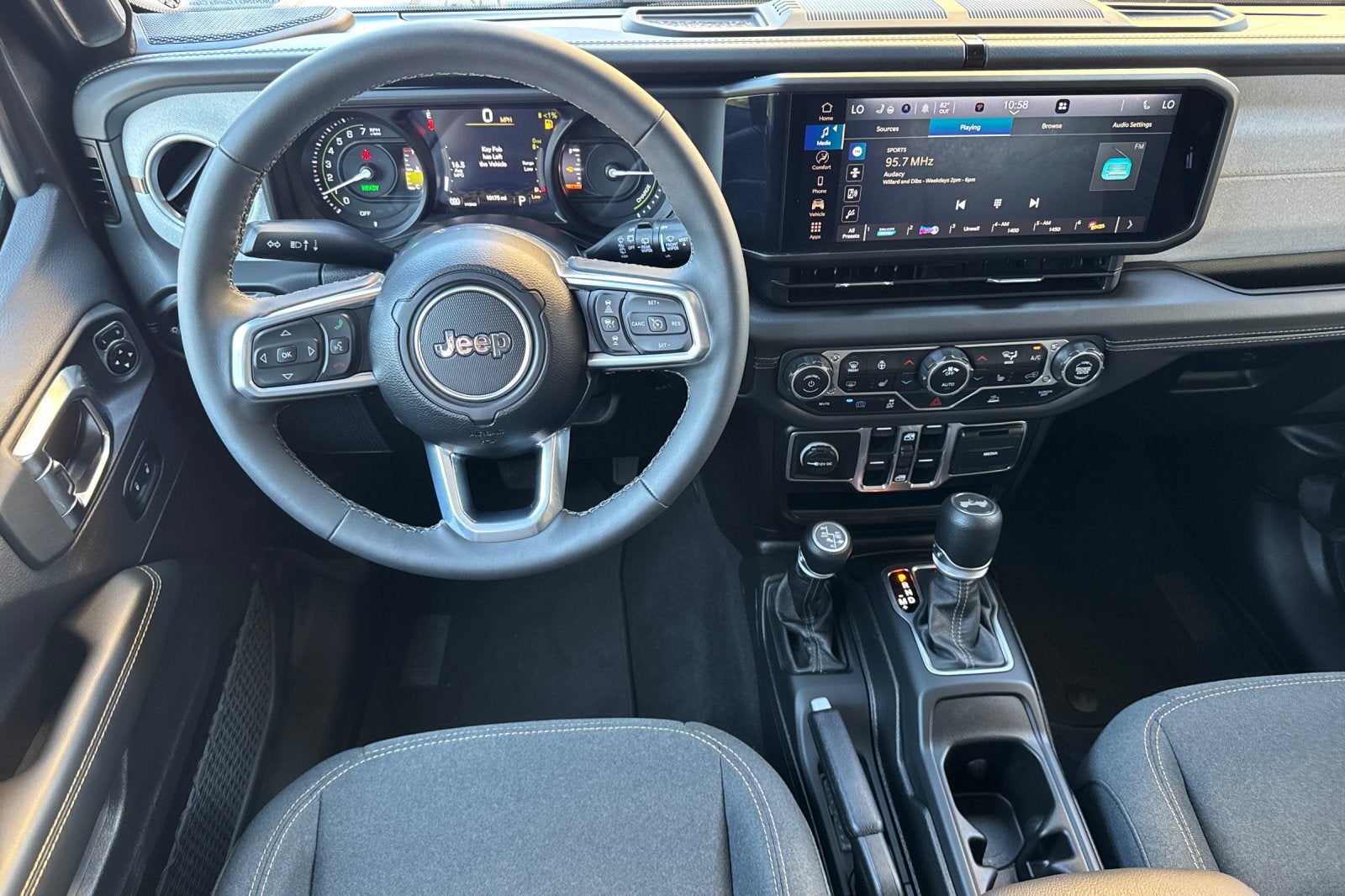 2025 Jeep Wrangler Sahara 4xe