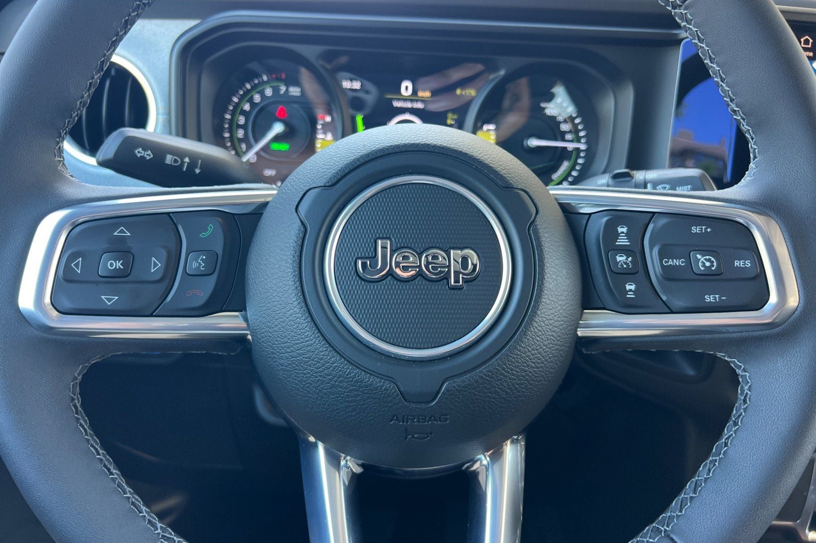 2025 Jeep Wrangler Sahara 4xe