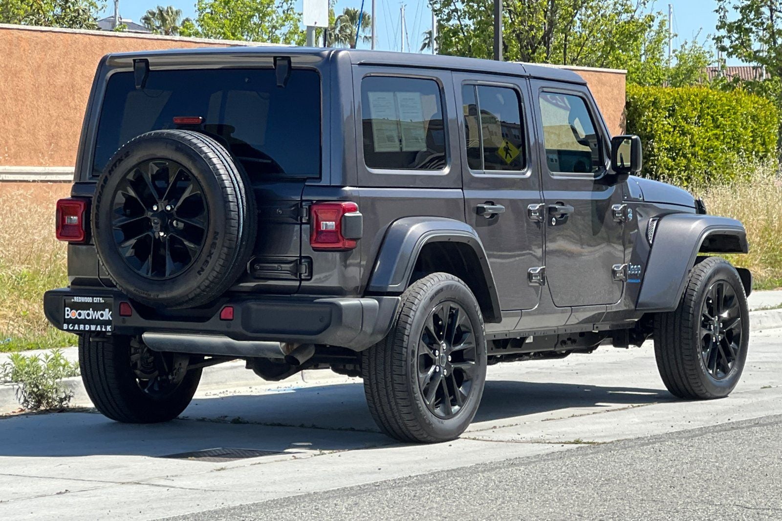 2025 Jeep Wrangler Sahara 4xe