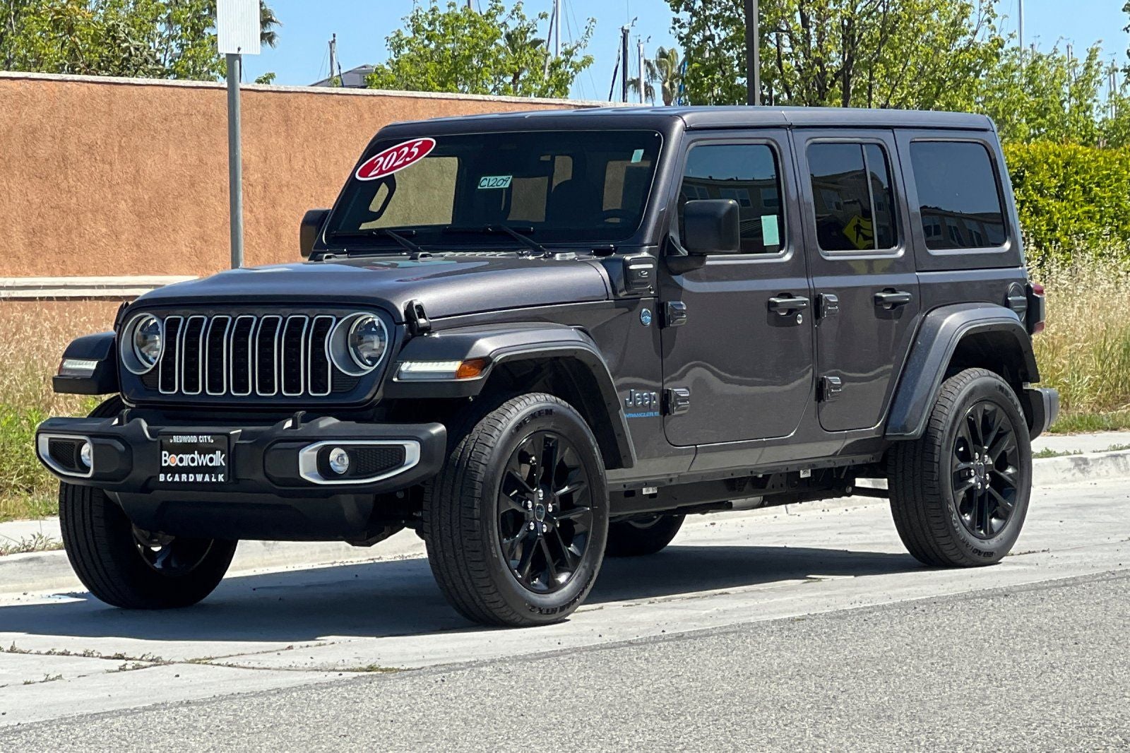 2025 Jeep Wrangler Sahara 4xe