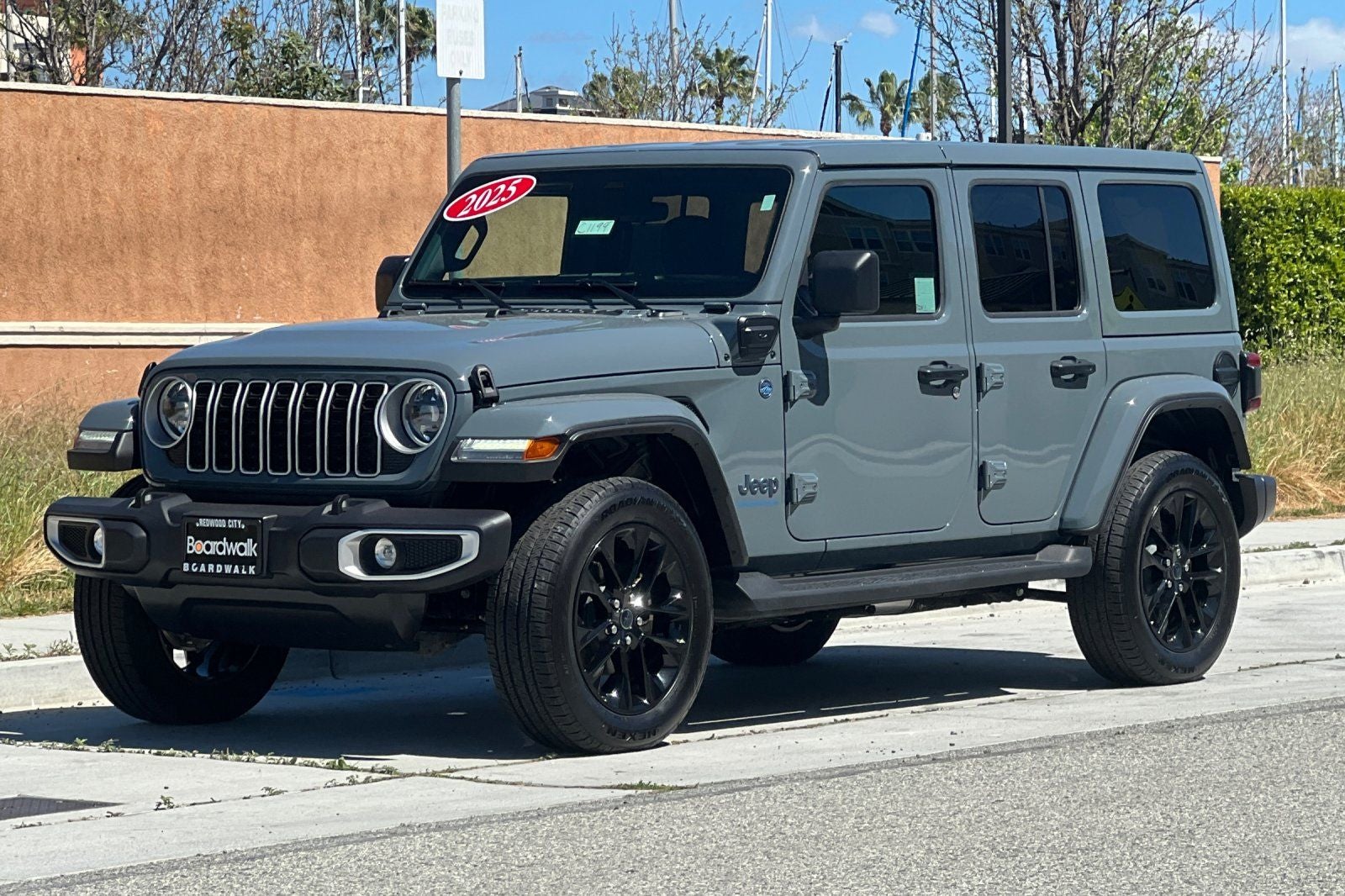 2025 Jeep Wrangler Sahara 4xe