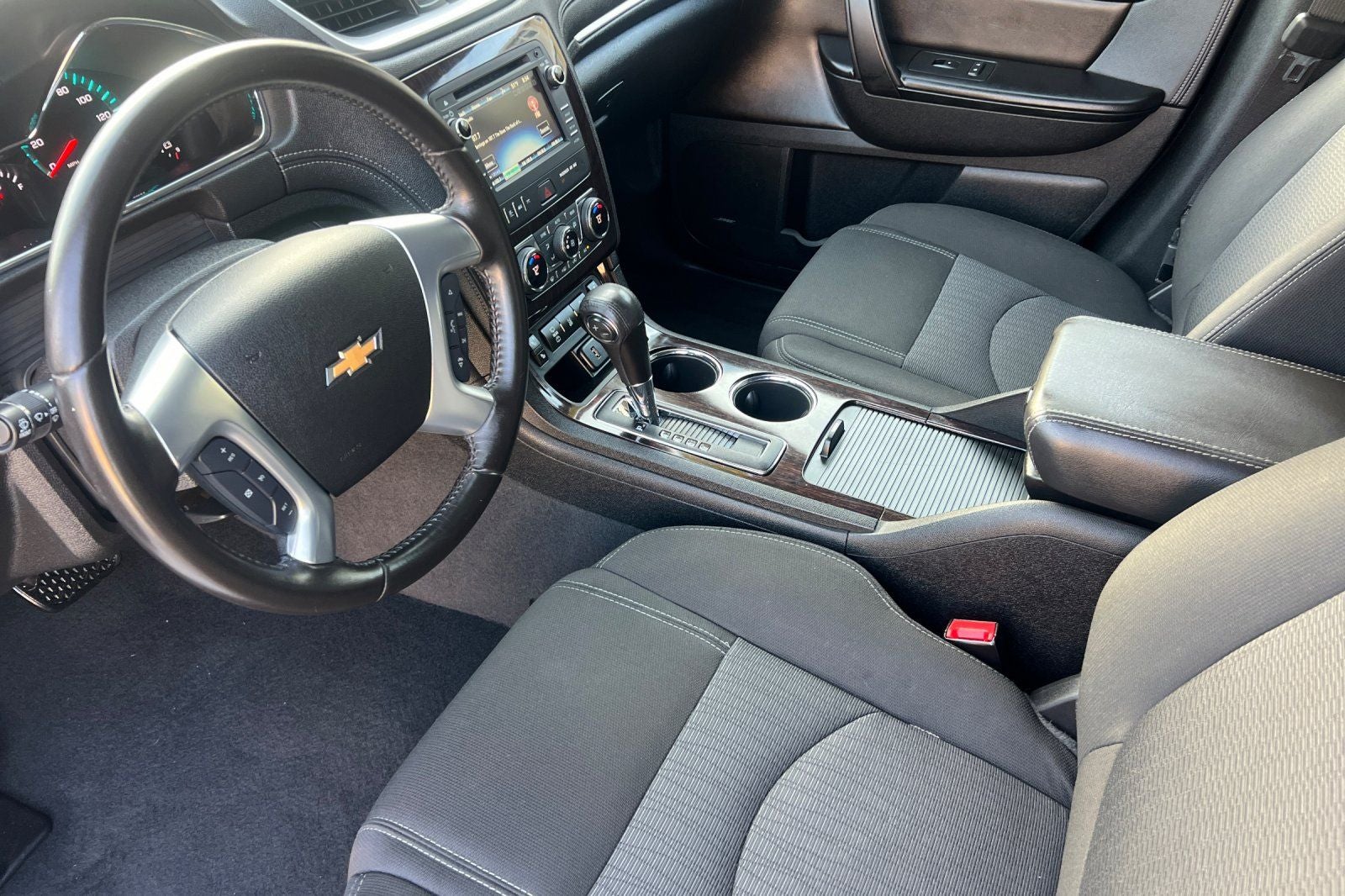 2017 Chevrolet Traverse 2LT 2LT