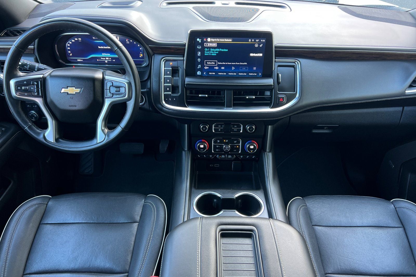 2023 Chevrolet Suburban Premier