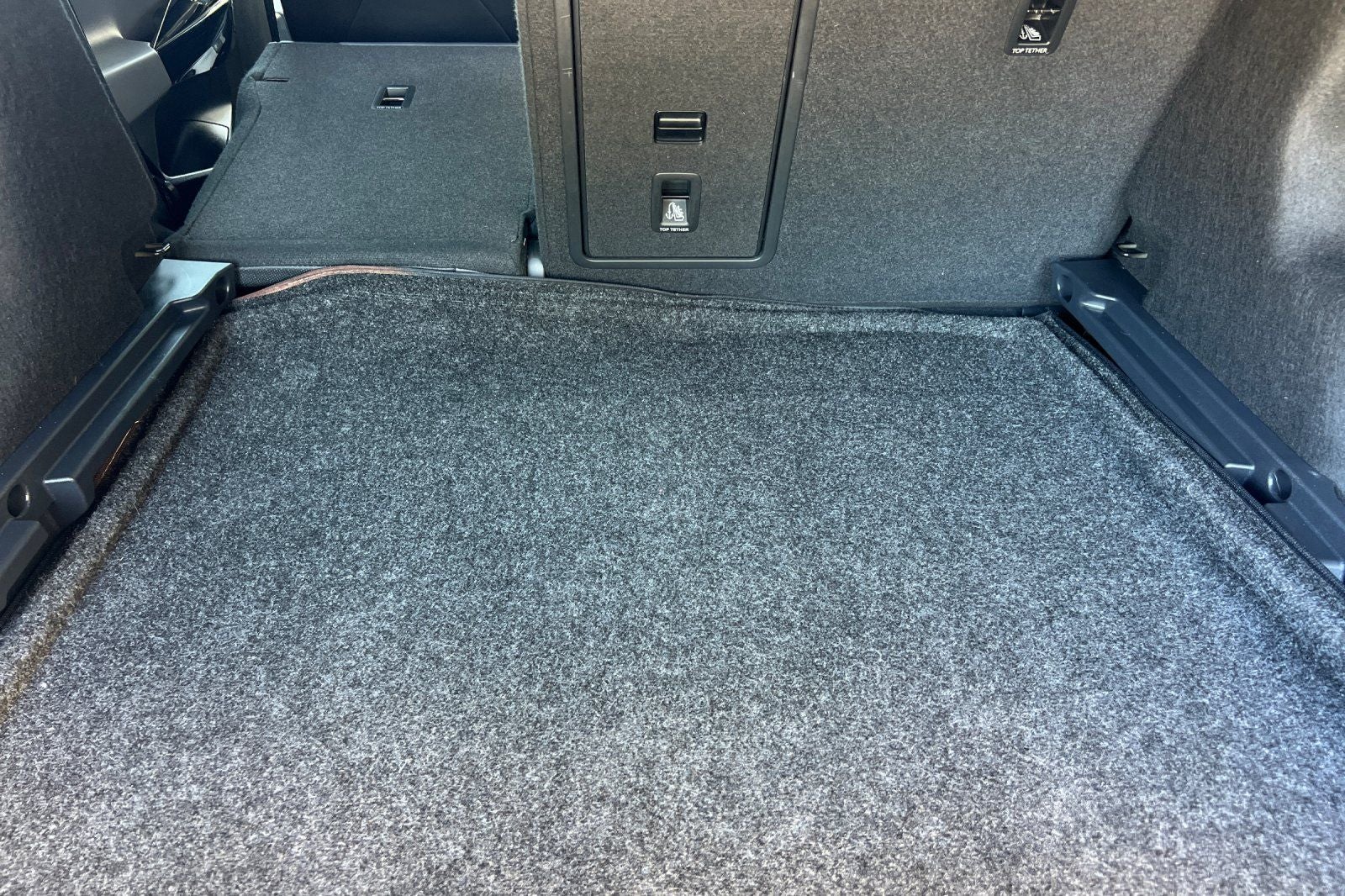 2023 Volkswagen ID.4 S