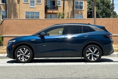 2023 Volkswagen ID.4 Pro