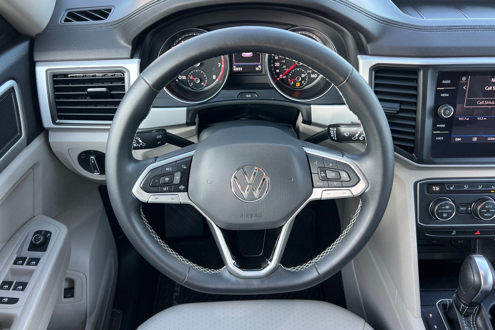 2021 Volkswagen Atlas 3.6L V6 SE w/Technology