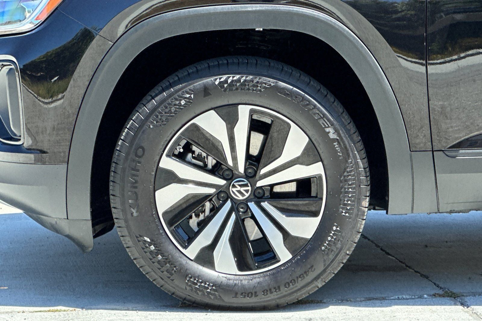 2026 Volkswagen Atlas Cross Sport 2.0T SE