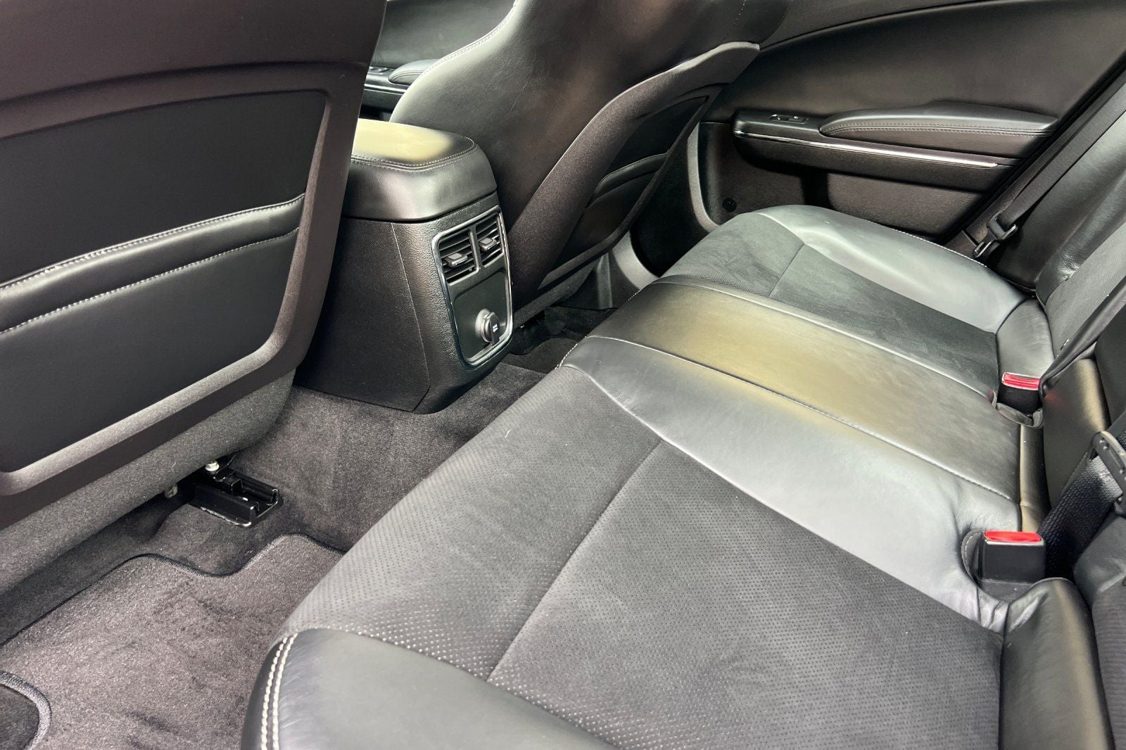 2014 Dodge Charger SRT8 Superbee