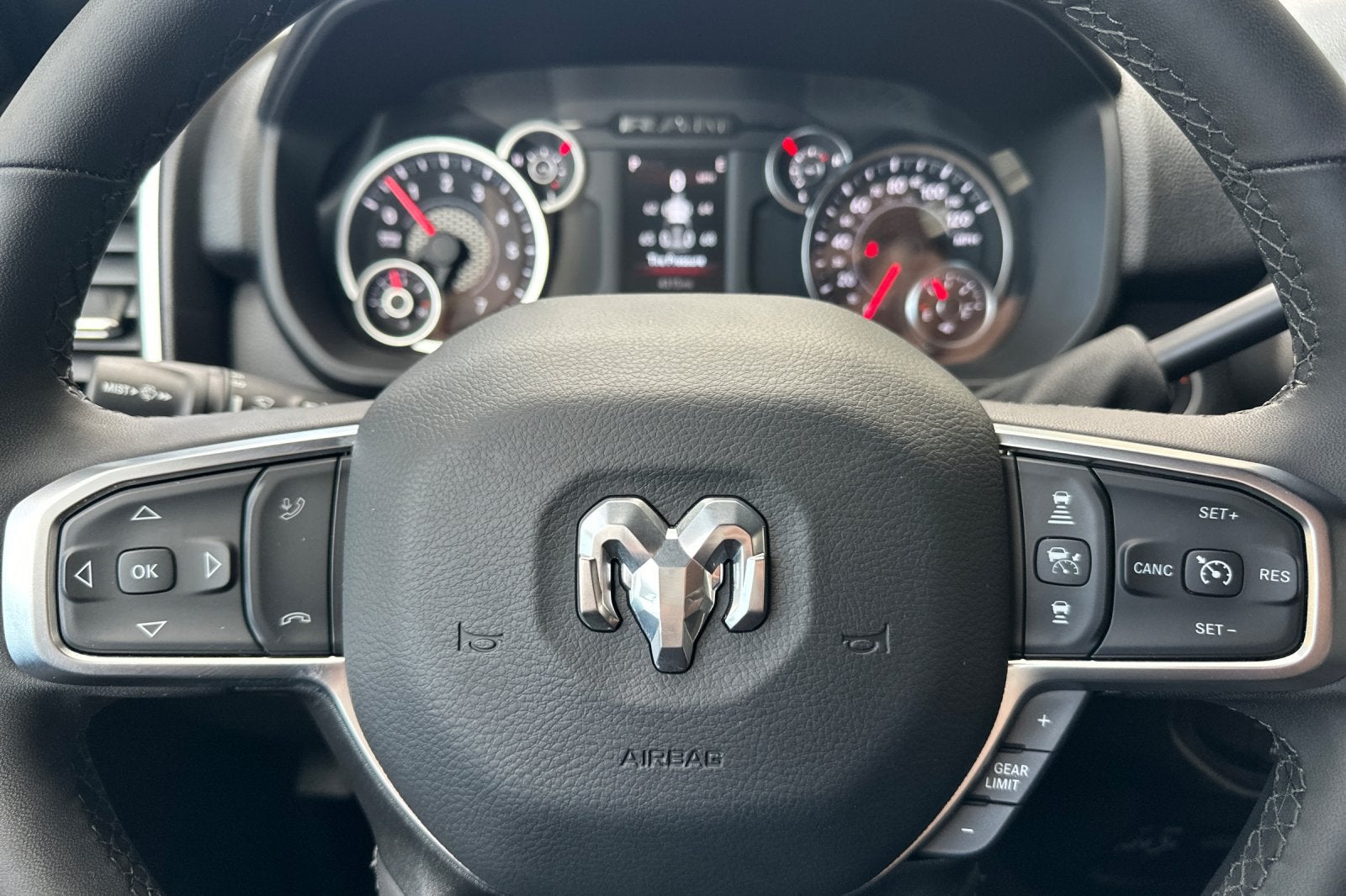 2025 RAM 2500 Big Horn