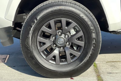 2021 Toyota Tacoma SR5 V6