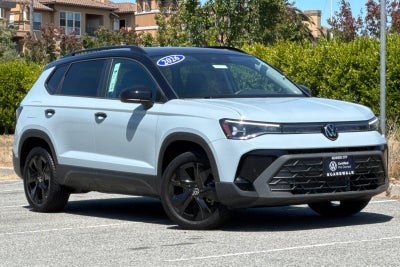 2026 Volkswagen Taos 1.5T SE Black