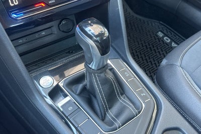2026 Volkswagen Taos 1.5T SE Black