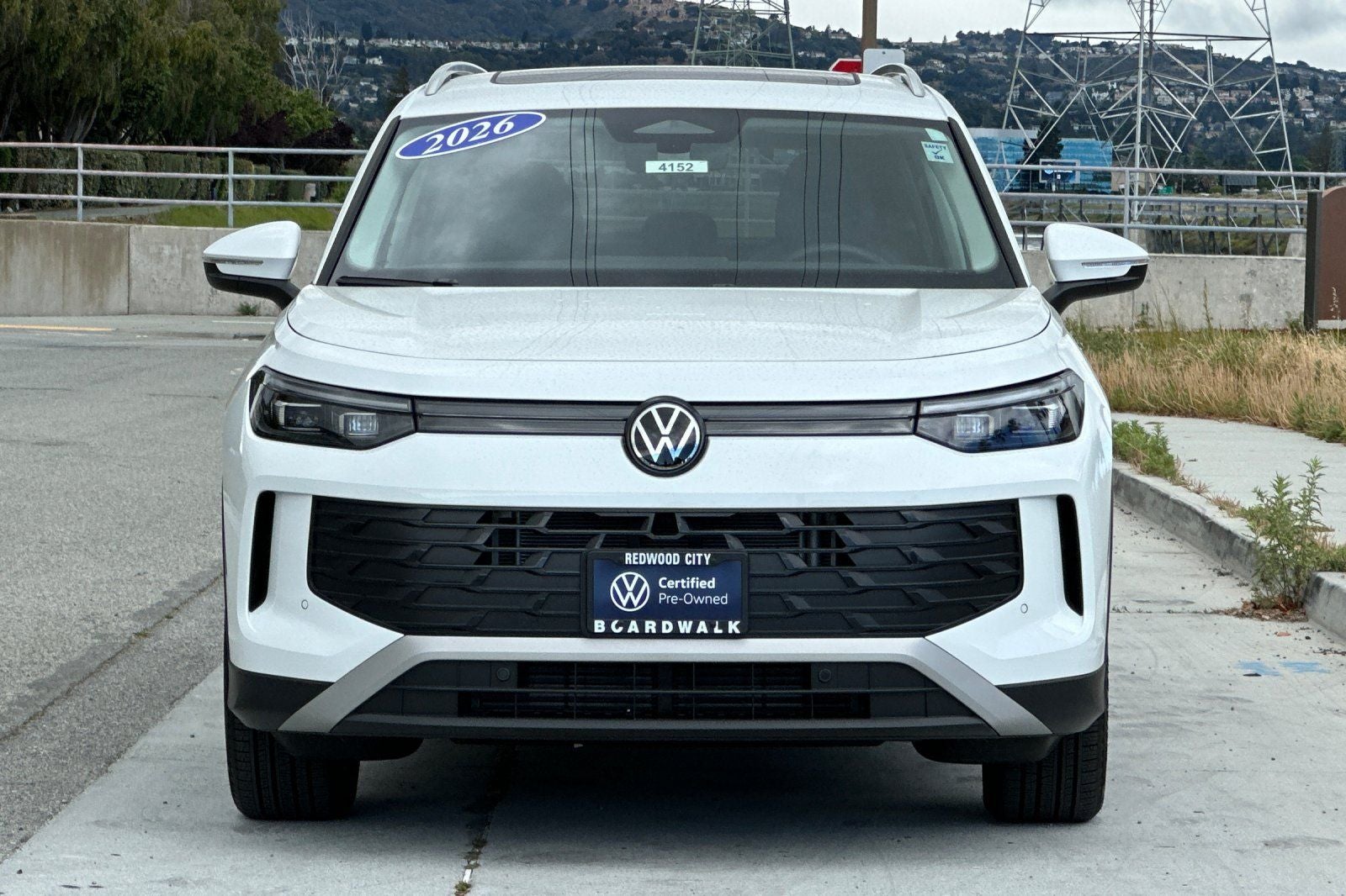 2026 Volkswagen Tiguan 2.0T SE