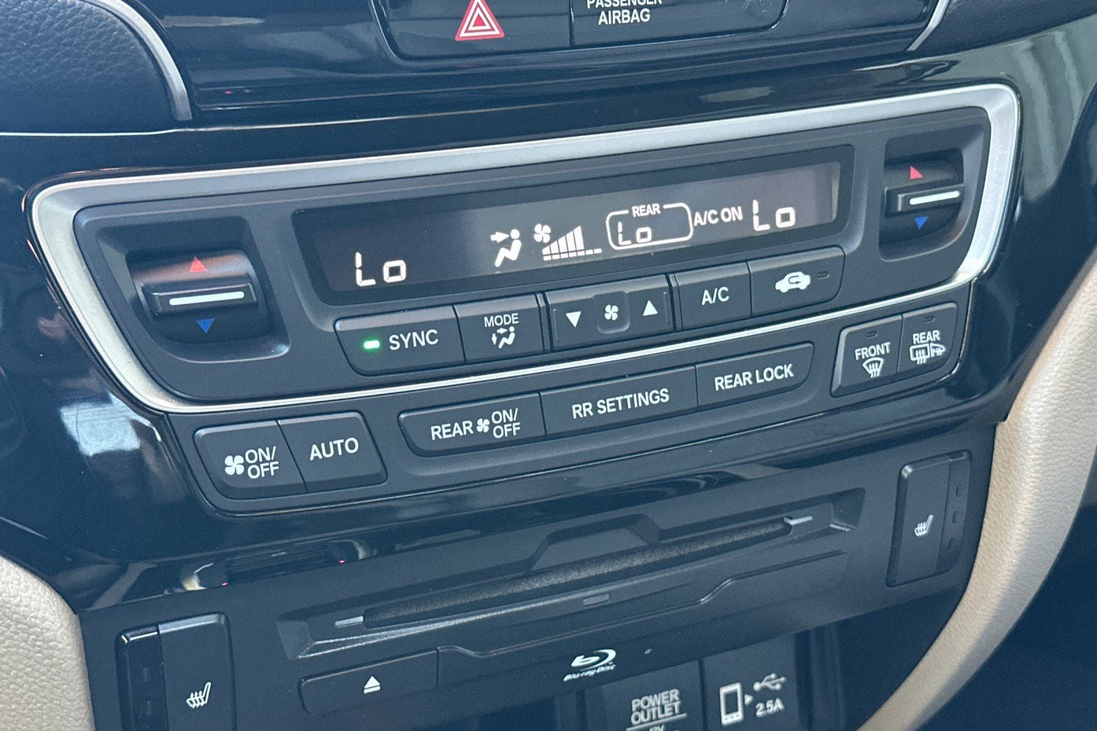 2019 Honda Pilot Touring 8 Passenger