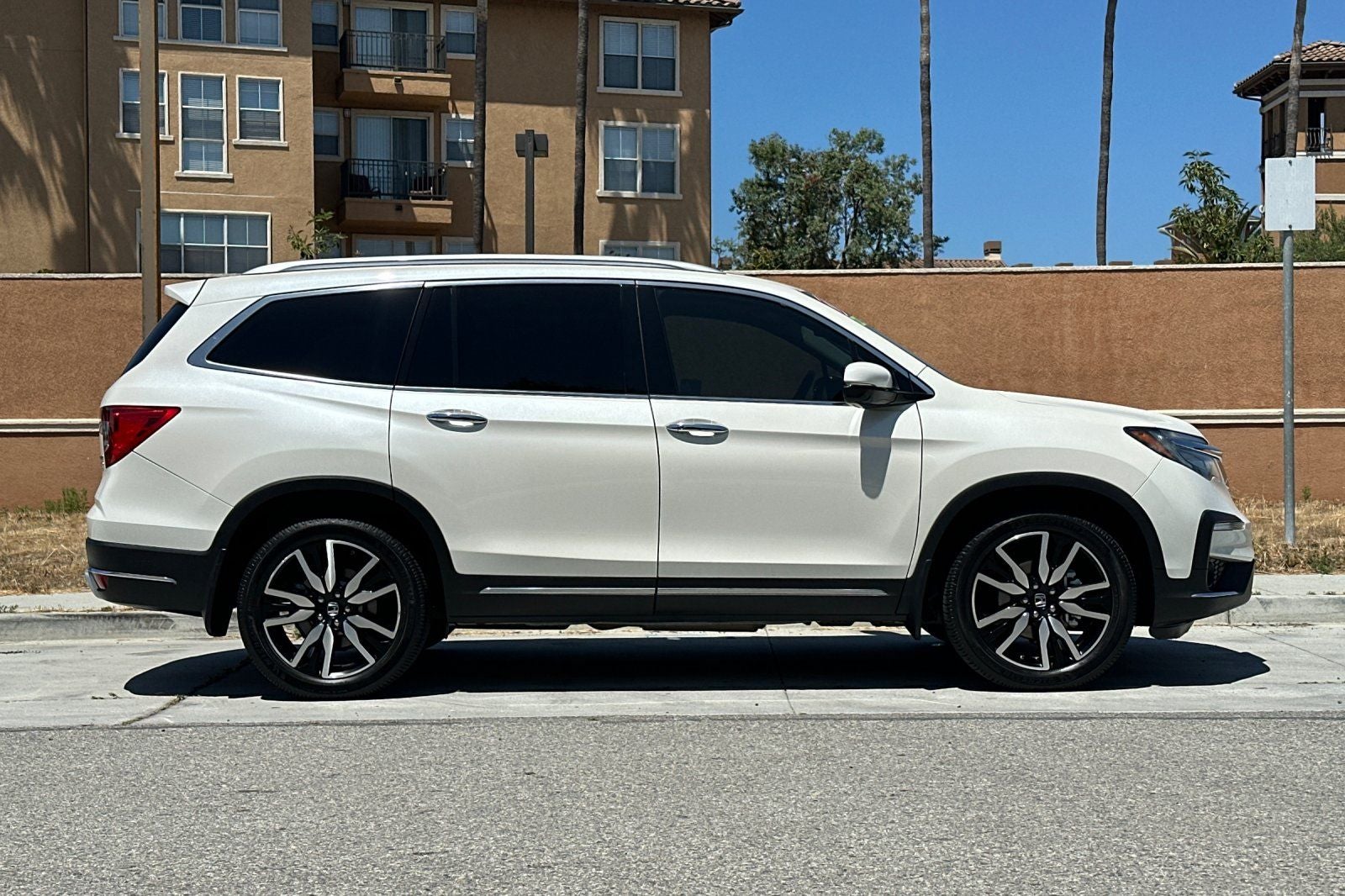 2019 Honda Pilot Touring 8 Passenger