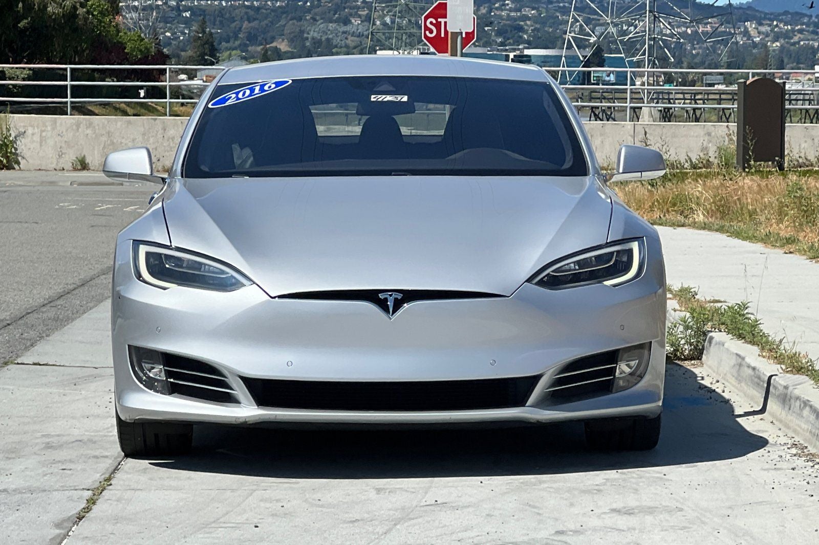 2016 Tesla Model S P90D