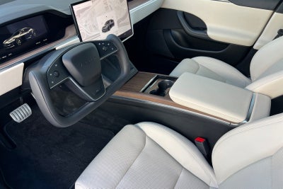 2022 Tesla Model S Base