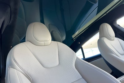 2022 Tesla Model S Base