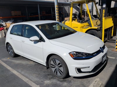 2016 Volkswagen e-Golf SEL Premium