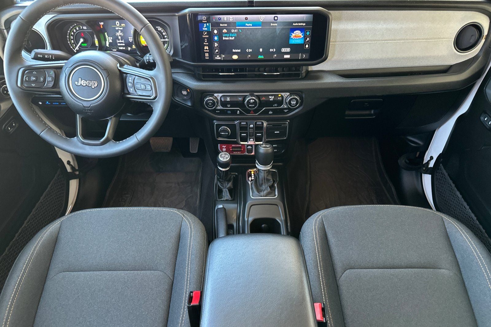 2025 Jeep Wrangler 4xe Willys 4xe