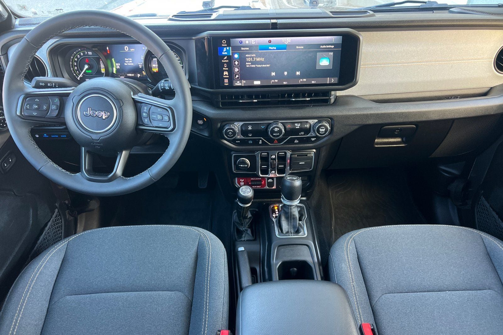 2025 Jeep Wrangler 4xe Willys 4xe
