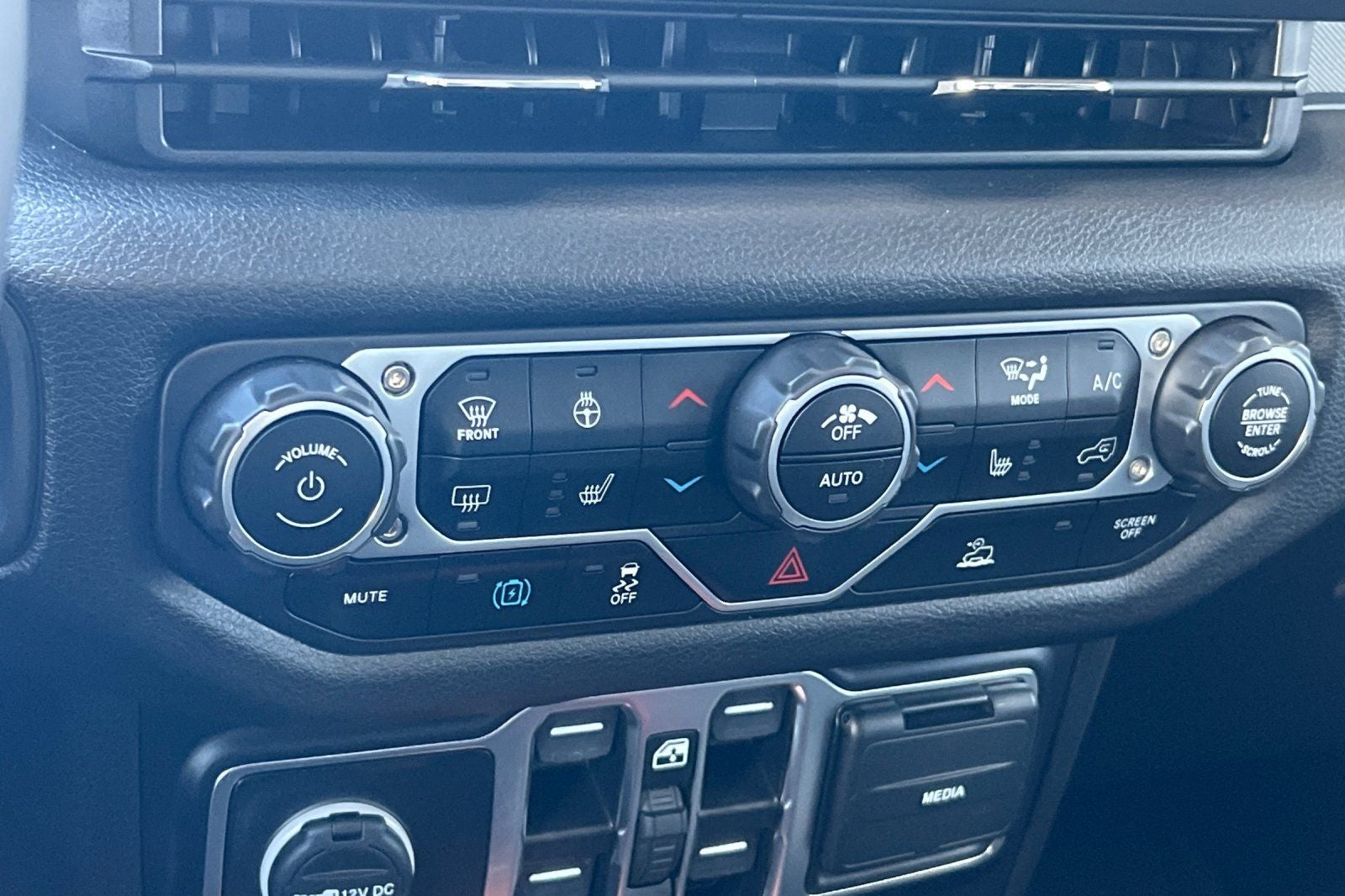 2025 Jeep Wrangler 4xe Willys 4xe