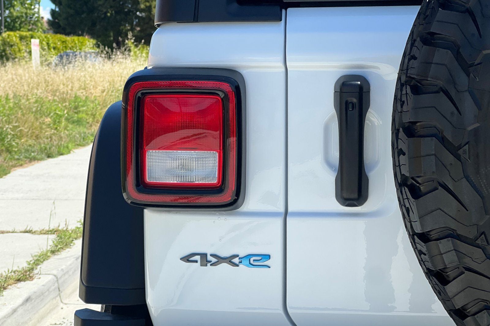2025 Jeep Wrangler 4xe Willys 4xe