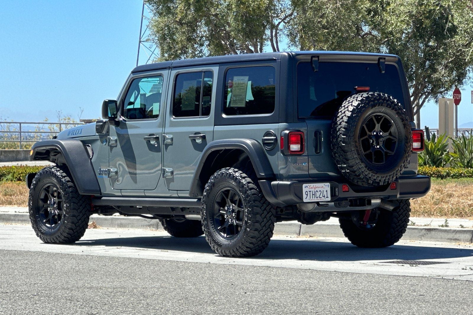 2025 Jeep Wrangler 4xe Willys 4xe