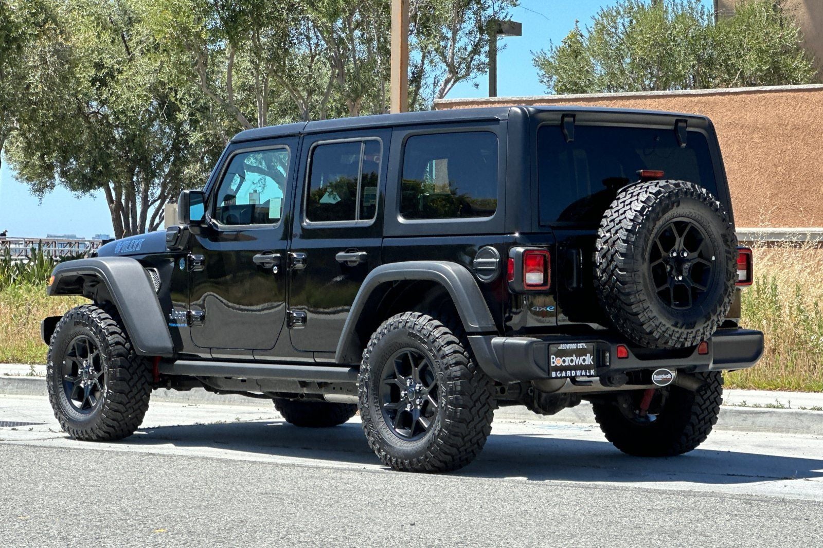 2025 Jeep Wrangler 4xe Willys 4xe