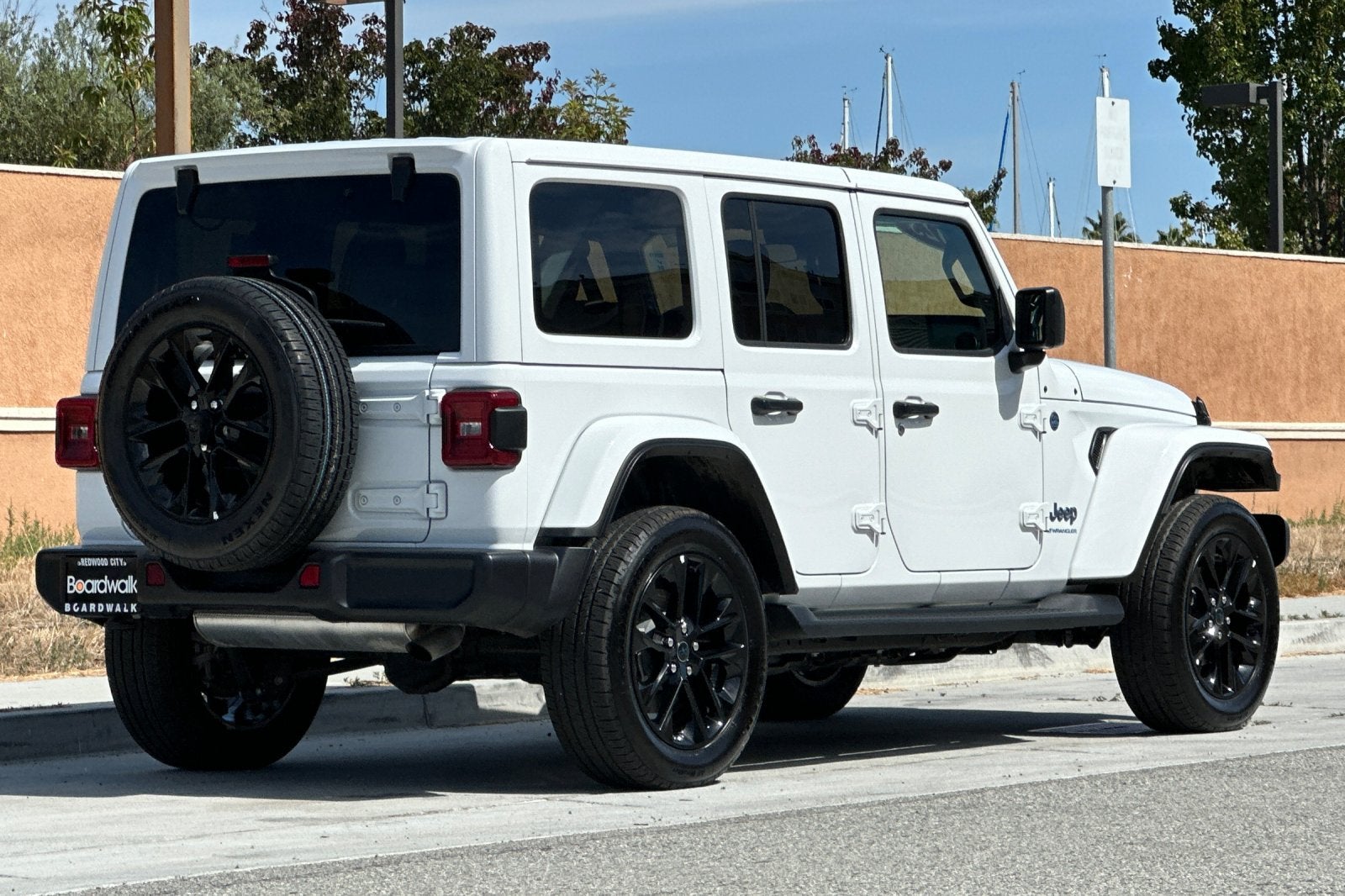 2025 Jeep Wrangler 4xe Sahara 4xe