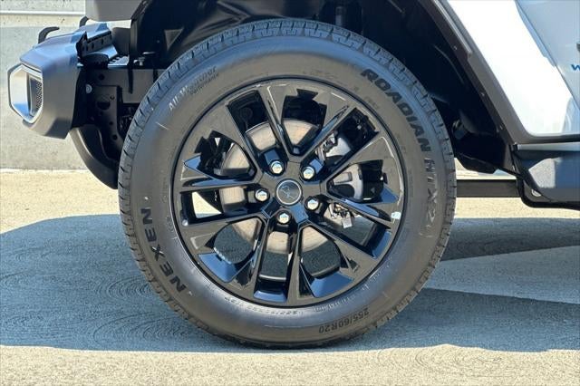 2025 Jeep Wrangler 4xe Sahara 4xe