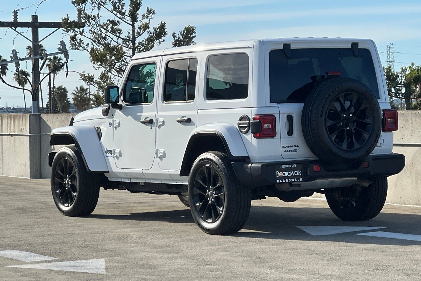 2025 Jeep Wrangler Sahara 4xe