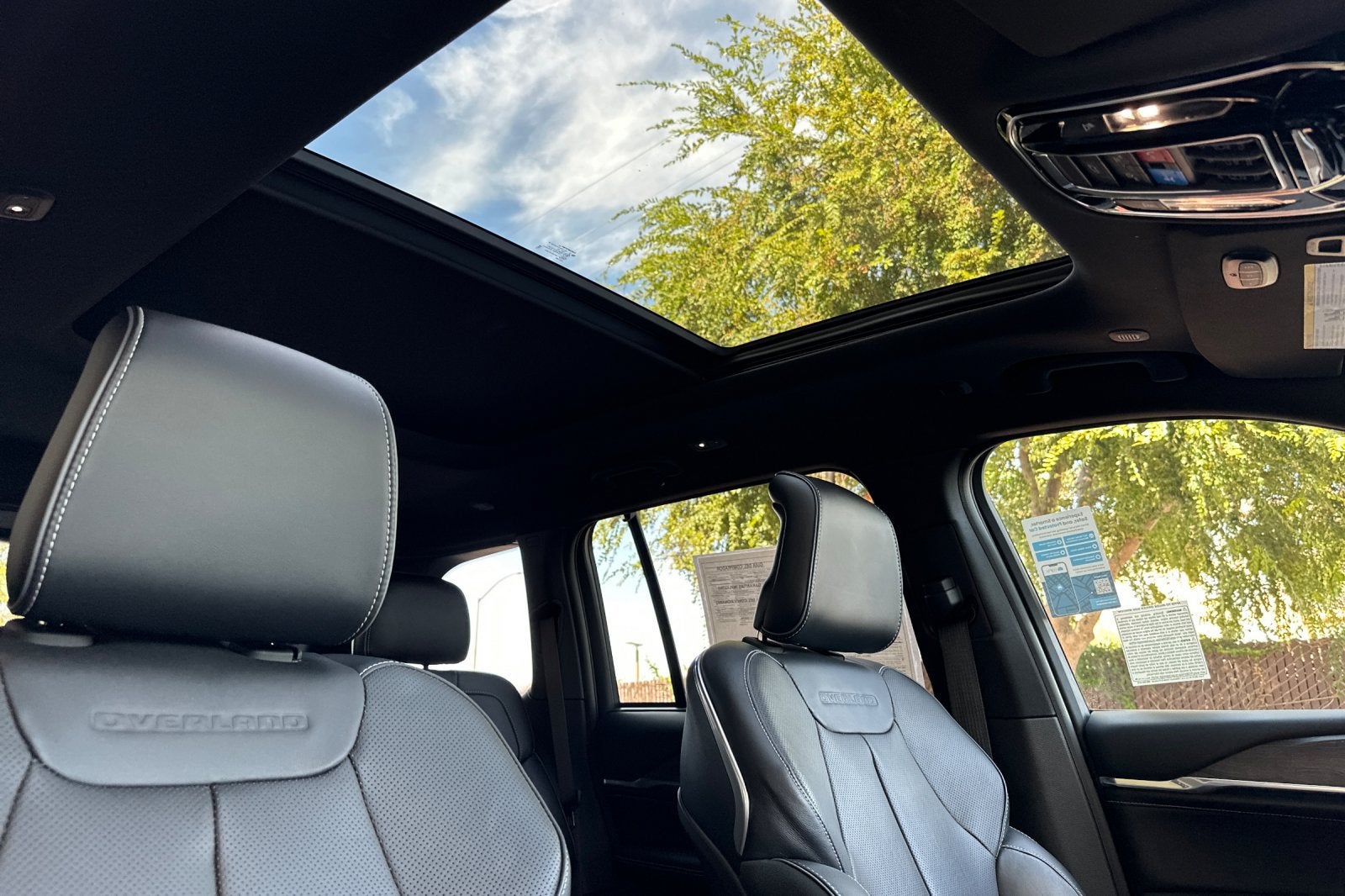 2023 Jeep Grand Cherokee 4xe Overland