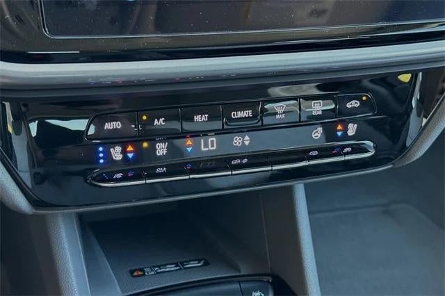 2022 Chevrolet Bolt EUV FWD Premier