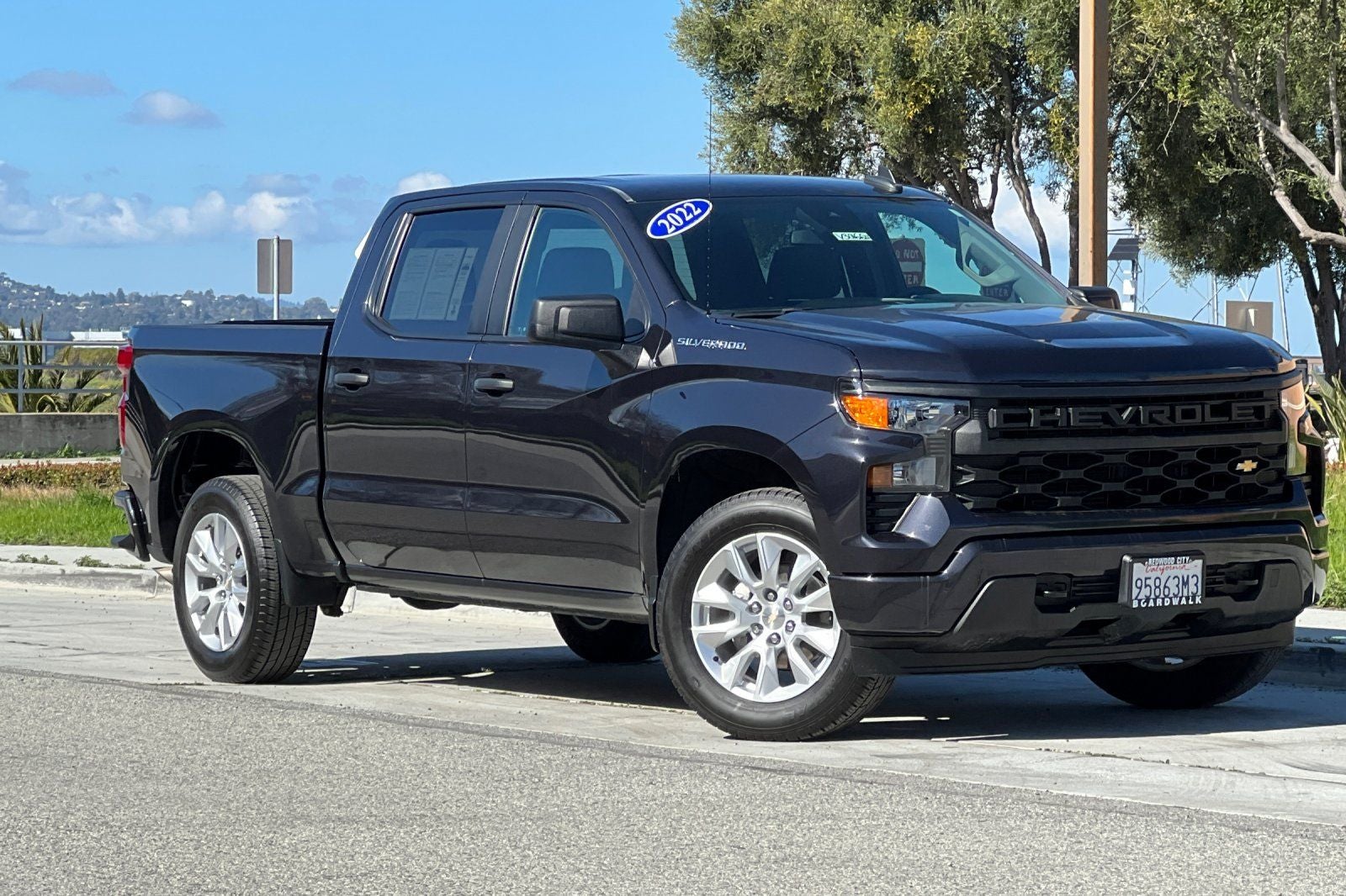2022 Chevrolet Silverado 1500 2WD Crew Cab Short Bed Custom