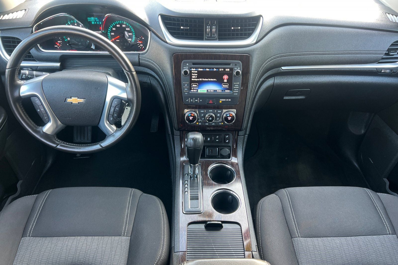 2017 Chevrolet Traverse 2LT