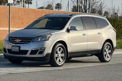 2017 Chevrolet Traverse 2LT