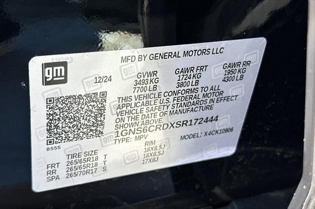 2025 Chevrolet Suburban 4WD LT