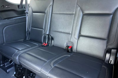 2023 Chevrolet Suburban 4WD Premier