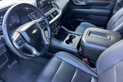 2023 Chevrolet Suburban 4WD Premier