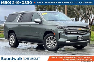 2023 Chevrolet Suburban 4WD Premier