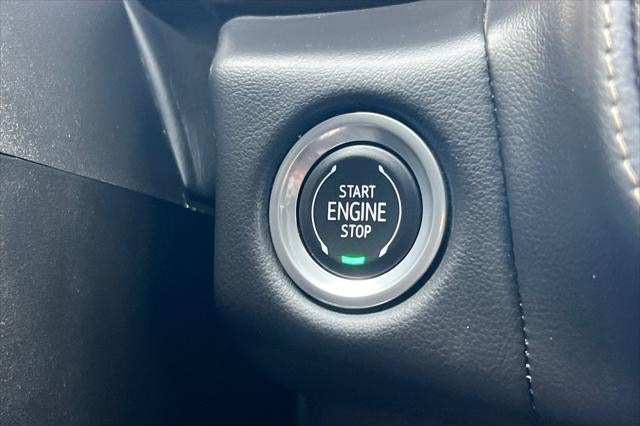 2023 Chevrolet Suburban 4WD Premier