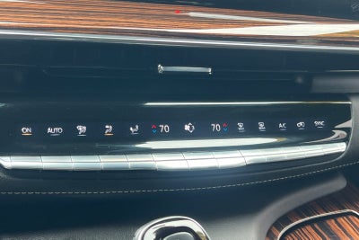 2022 Cadillac Escalade 4WD Luxury
