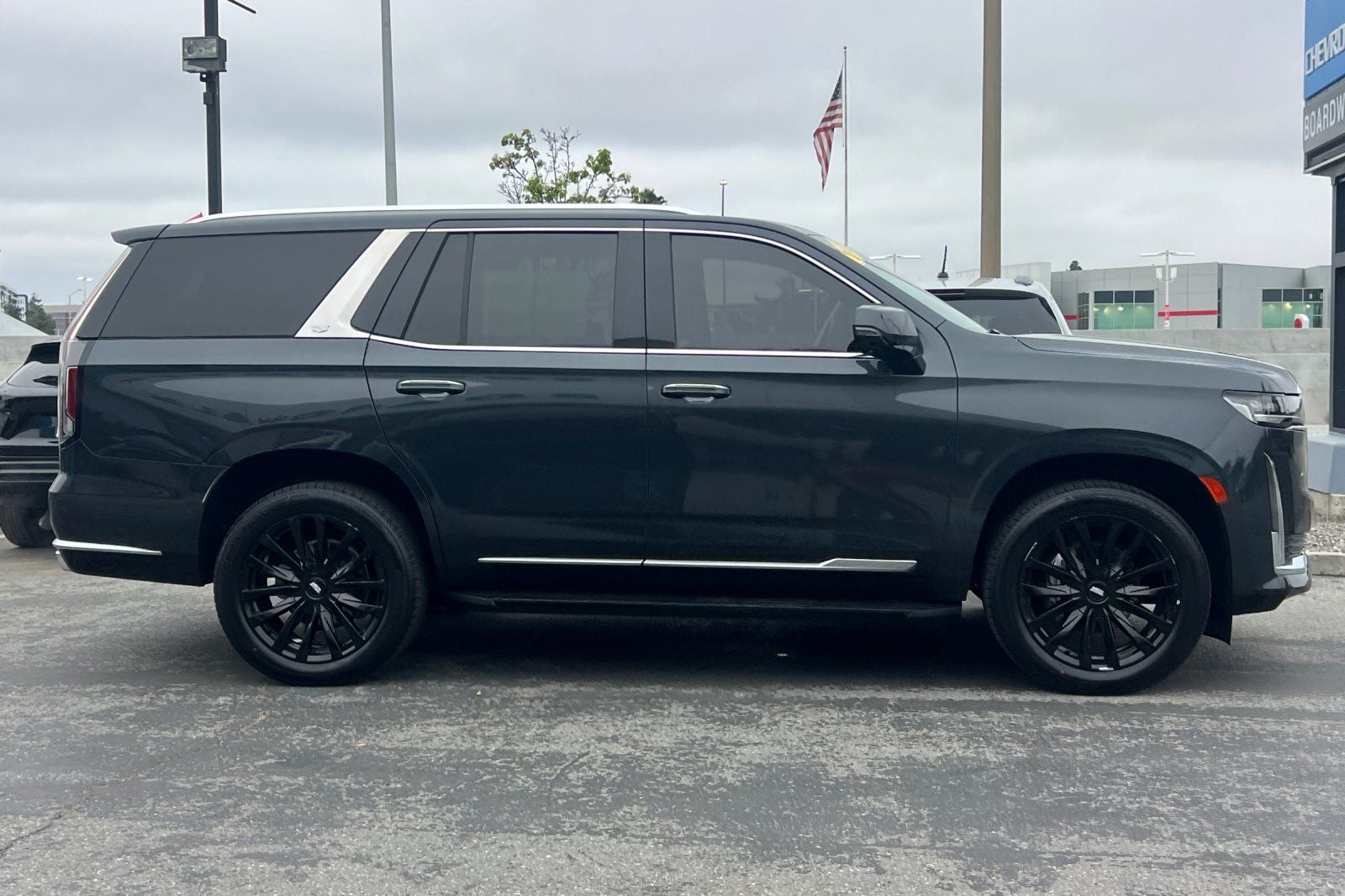 2022 Cadillac Escalade 4WD Luxury