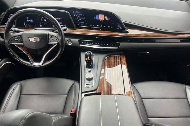 2022 Cadillac Escalade 4WD Luxury