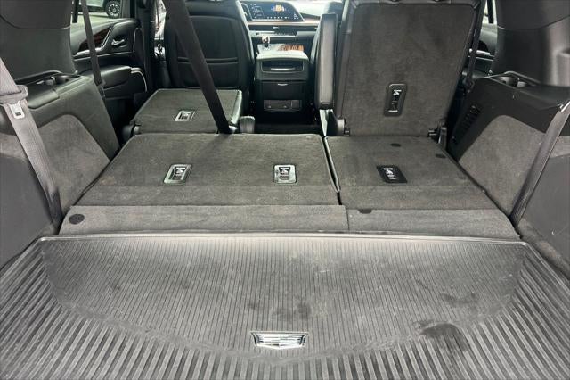 2022 Cadillac Escalade 4WD Luxury